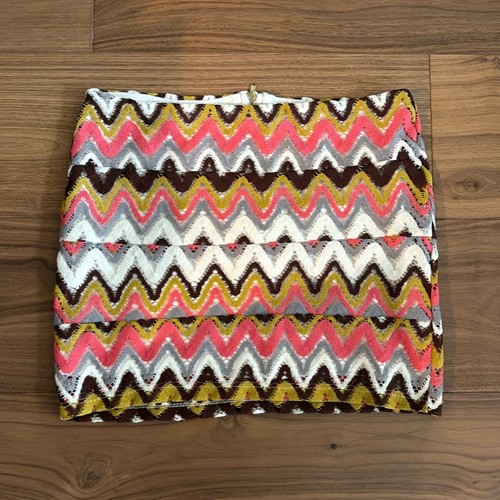 Women’s Skirt, Size medium